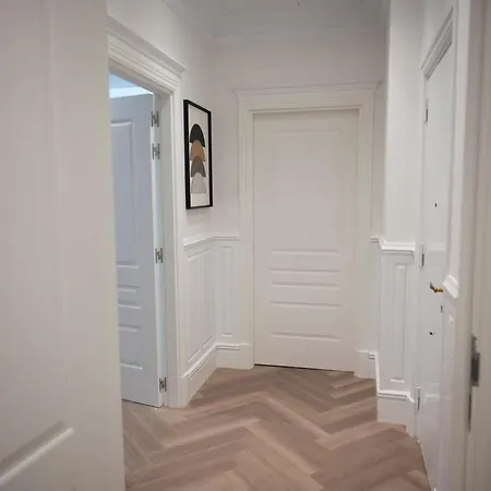 Apartment Laia *